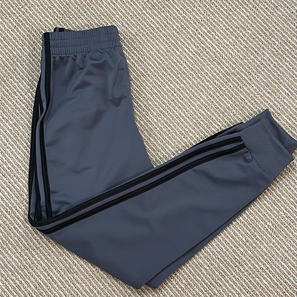 ADIDAS Joggers - Picture 3 of 3